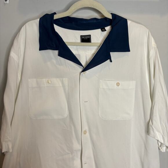 Todd Snyder Japanese Contrast Rayon Bowling Shirt in White - Picture 6 of 9
